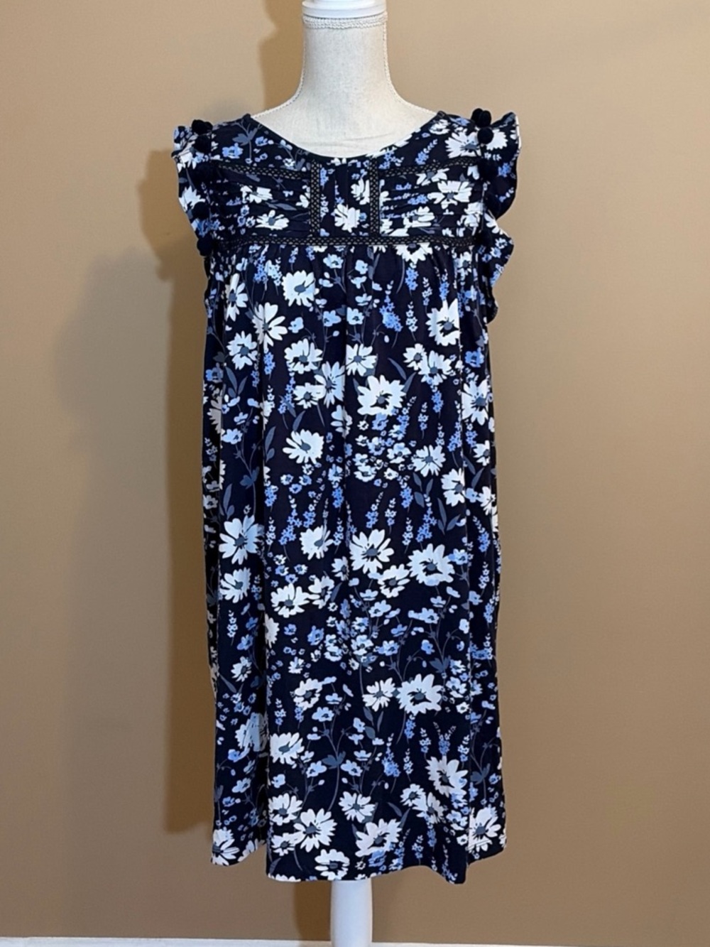 Crown & Ivy Navy White Floral Ruffle Sleeve Pom Pom Detail Dress Petite XL